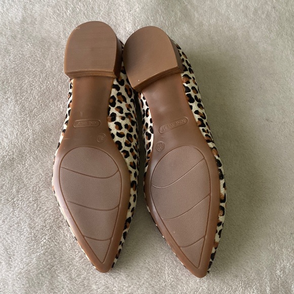 New! Nine West Calf Hair Cheetah Print Loafers in size 6.5 - Picture 2 of 7